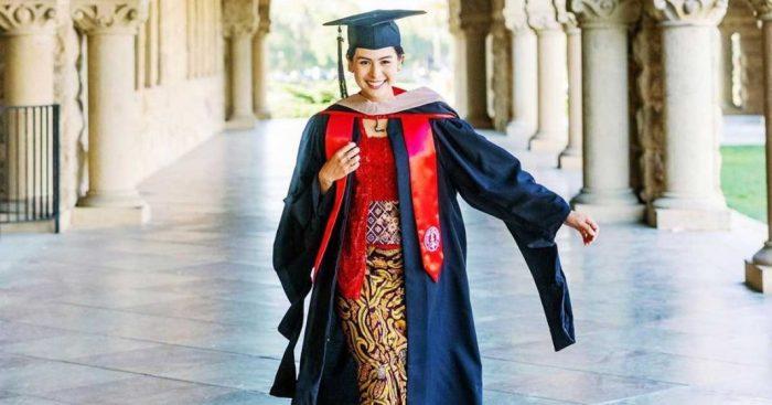 Maudy Ayunda Raih Gelar S2 dari Universitas Stanford