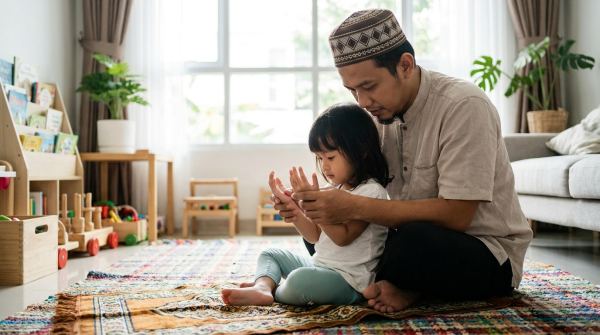 27 Doa Harian Anak Lengkap — Arab, Latin, Artinya (Panduan Orang Tua)