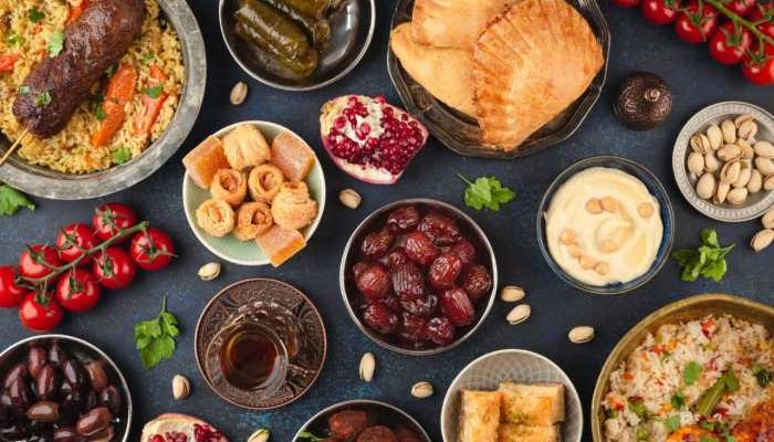 4 Ide Makanan untuk Bukber yang Sehat untuk Tubuh