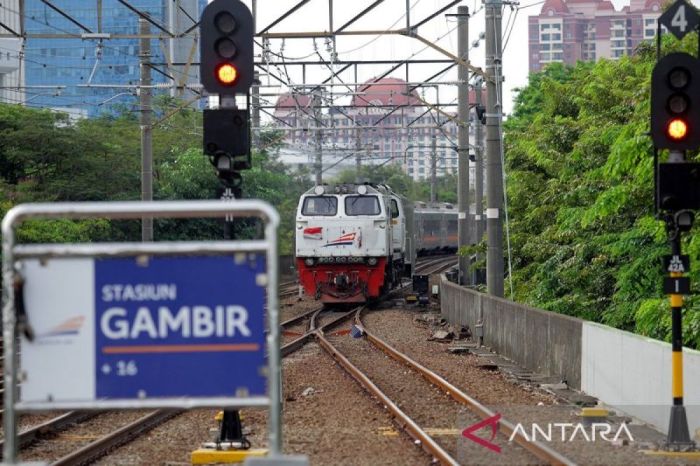 Pagi-Pagi Ambyar Tayang Jam Berapa? Ini Jadwalnya