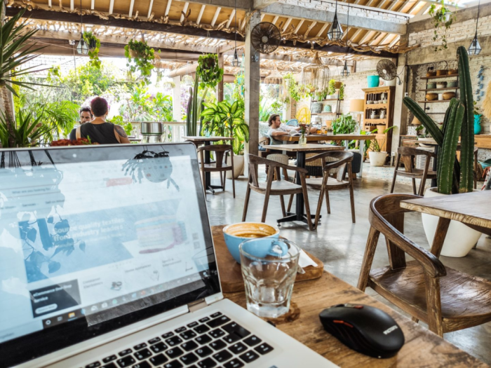 3 Rekomendasi Cafe untuk Kerja di Jakarta Pusat yang Nyaman