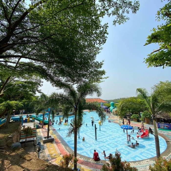 Jembar Waterpark Majalengka Dino Seru di Air! 2 Jembar Waterpark Majalengka, Berenang di Taman Bermain Air Bertema Dinosaurus