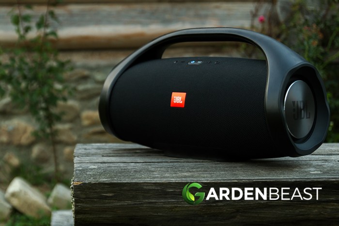 5 Rekomendasi Merk Speaker Terbaik untuk Sound System Lapangan
