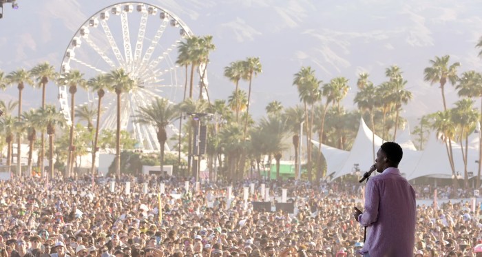 Apakah BTS Pernah Tampil di Coachella? Cari Tahu! 2 Apakah BTS Pernah Tampil di Coachella? Cari Tahu Jawabannya di Sini