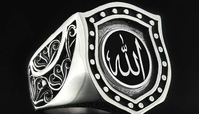 Cincin Tunangan di Jari Mana Menurut Islam? Ini Ulasan Lengkapnya