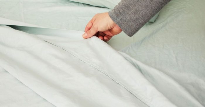 5 Rekomendasi Bed Cover Terbaik untuk Tidur Lebih Nyaman