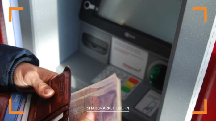 Ecobank atm debit money withdraw withdrawal Cara Ambil Uang di ATM dengan Kartu dan Tanpa Kartu yang Perlu Diketahui
