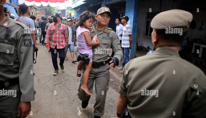 Profil Florian Rutters, Pemeran Sim di Pengepungan di Bukit Duri