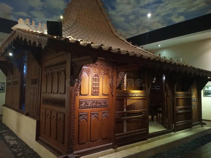 Javanese architecture house traditional indonesia kudus rumah vernacular wood carving Javanese architecture house traditional indonesia kudus rumah vernacular wood carving